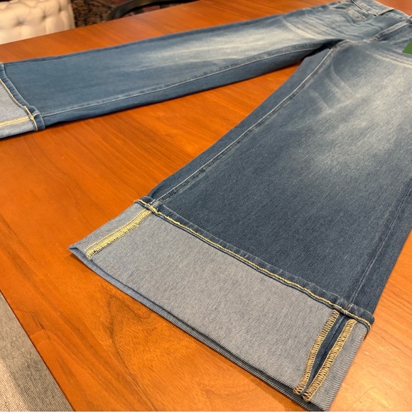 Halara Flex High-Waisted Jeans - Picture 4 of 11